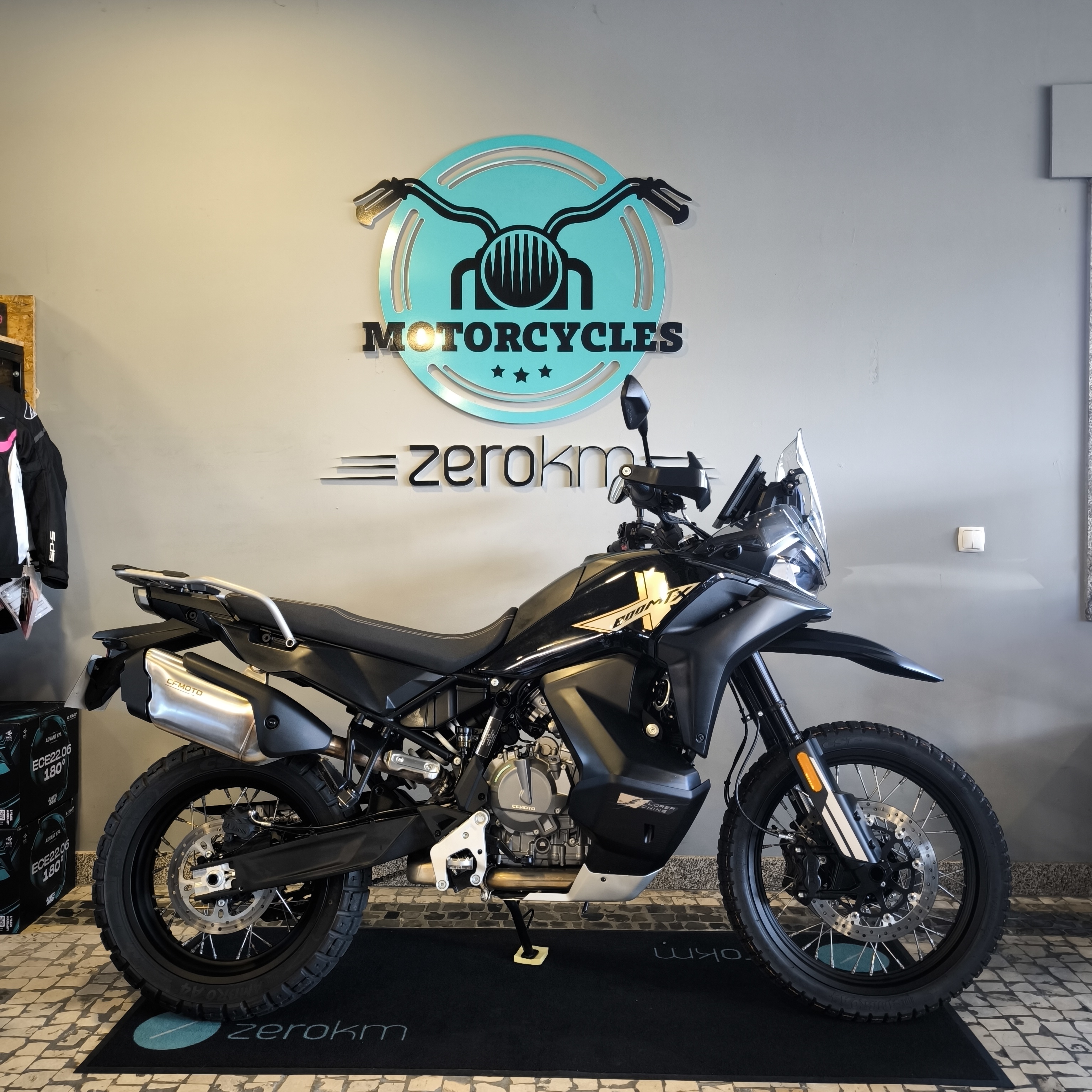 https://zero-km.pt/ZeroKm/Produtos/800mtx 1.jpg